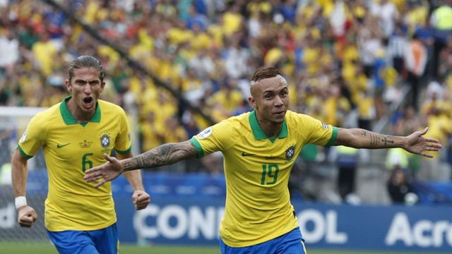 Brazil routs Peru 5-0 to reach Copa America quarterfinals