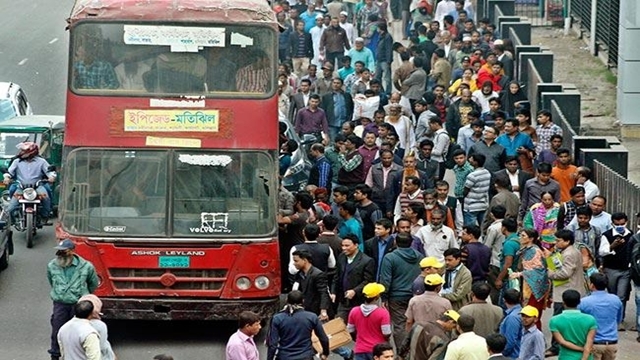 Commuters suffer as passenger busses go off roads