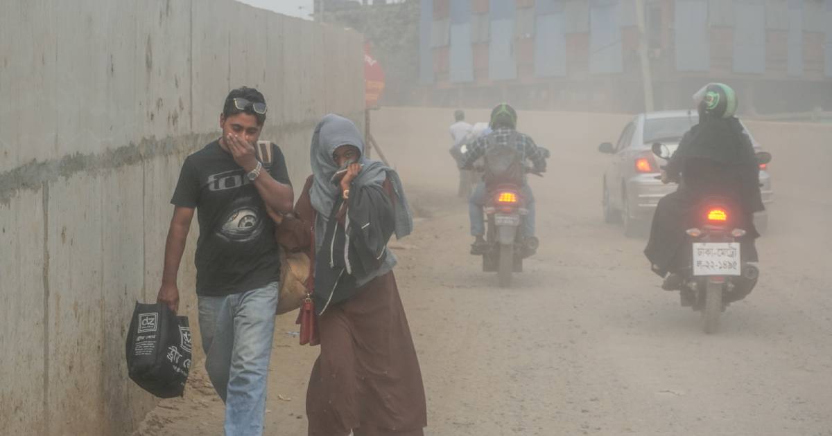 Dhaka grapples with worst dust pollution as winter sets in