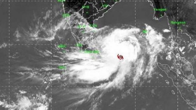 Sandwip, Hatia sea routes closed as ‘Fani’ approaches fast