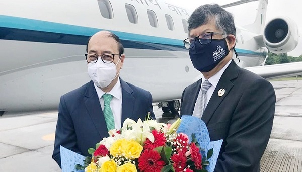 Indian Foreign Secretary Shringla arrives in Dhaka