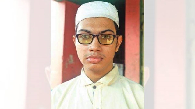 Meet Shakil, the only visually-impaired Ctg boy to obtain GPA-5 in HSC