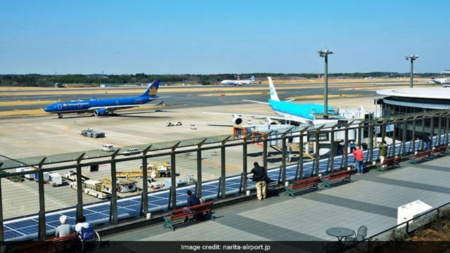 Bomb scare briefly closes runway at Japan’s Narita airport