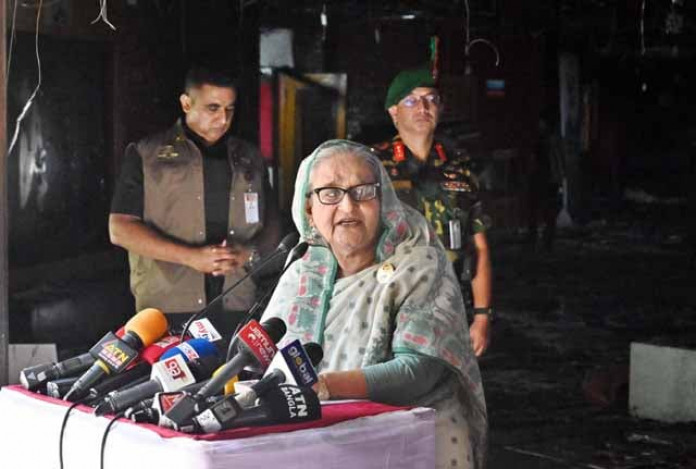 ভিক্ষুকের জাতিতে দেশকে পরিণত করতেই এমন সহিংসতা: প্রধানমন্ত্রী