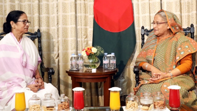 WB keen to import bicycles from BD: Mamata tells Hasina