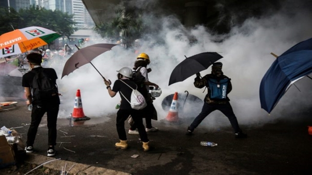 Hong Kong to ‘pause’ divisive extradition bill: reports