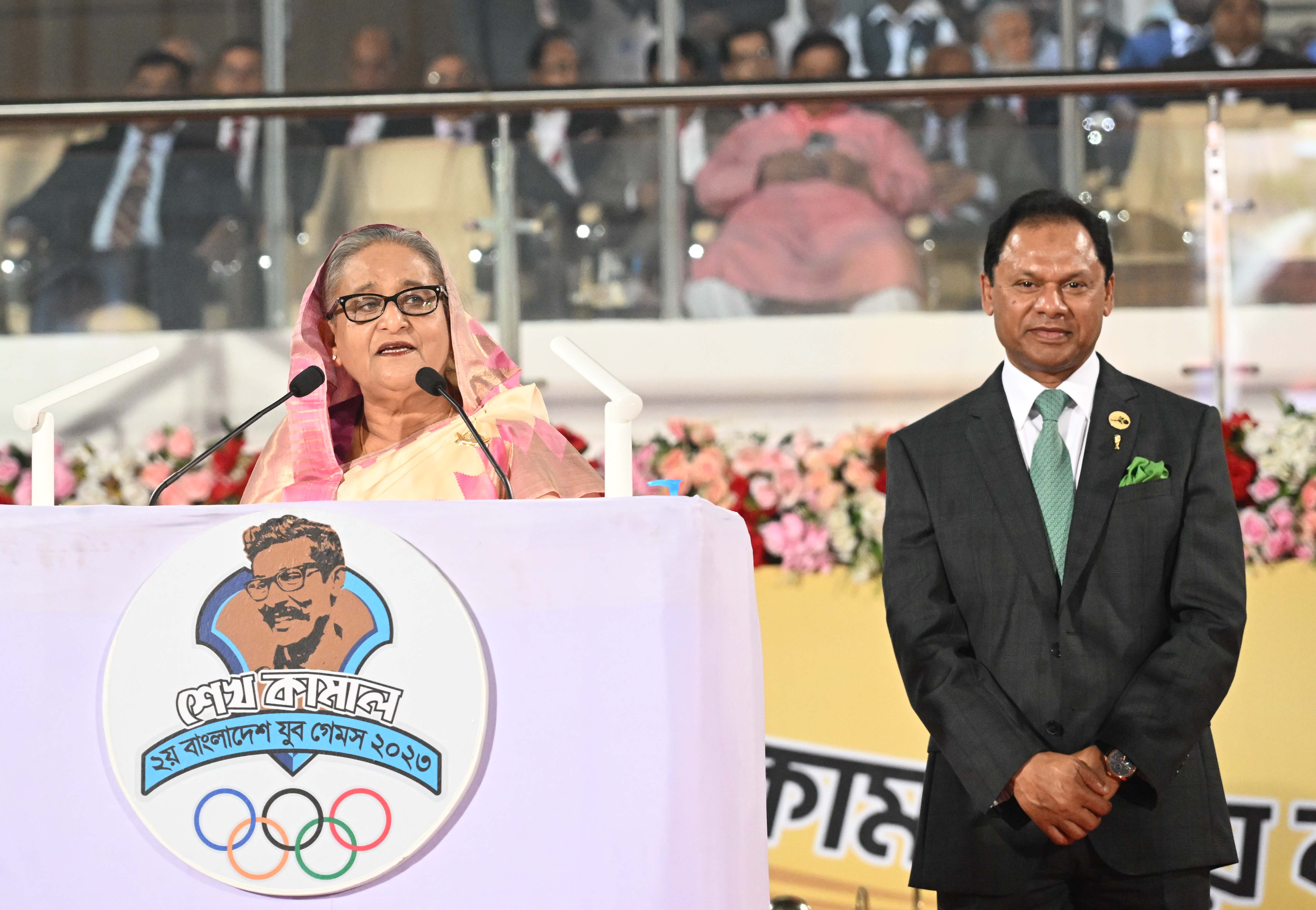 Govt working to create smart players: PM