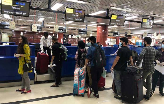 14-day quarantine mandatory for UK returnees: Cabinet