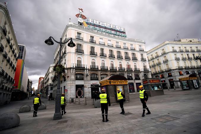 Spain orders partial lockdown on defiant Madrid