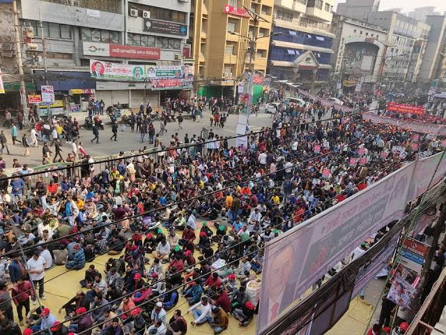 BNP, like-minded parties start mass sit-in protest