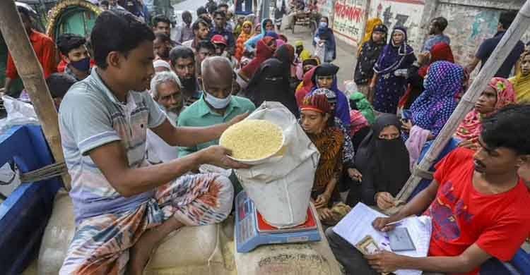 One crore TCB card holder families to get 5 kg rice at Tk 30 from July
