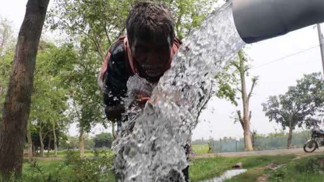 Country scorches in record heat