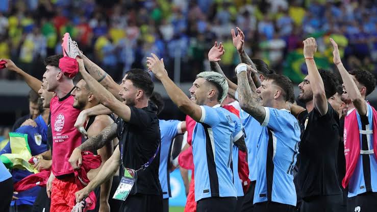 Uruguay reach semi-finals whipping Brazil on penalty shootout
