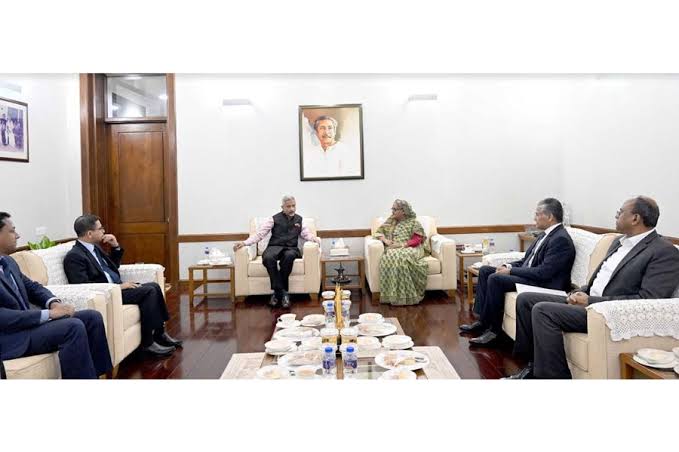 Dhaka-Delhi satisfied at bilateral cooperation 