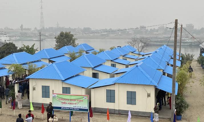 PM to handover 66,189 houses to homeless families on Saturday