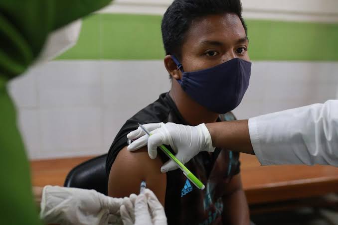 18-year-olds can sign up for Covid vaccine from Aug 8