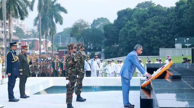 President pays tributes to armed forces martyrs
