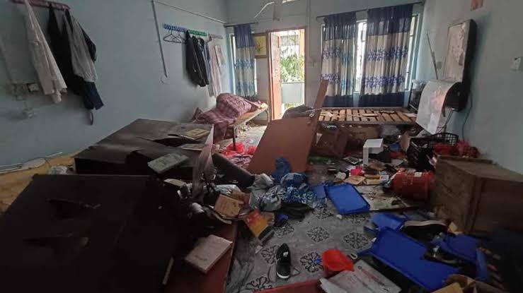ঢাবির বঙ্গবন্ধু হলে ছাত্রলীগ নেতাদের কক্ষ ভাঙচুর