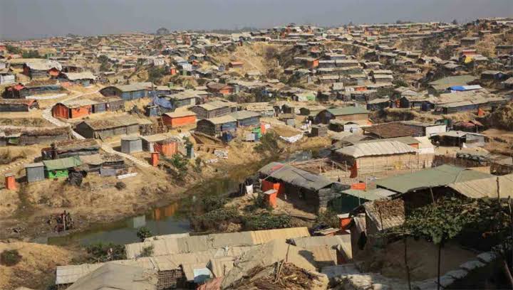 Don’t have capacity to evacuate 1.2 million Rohingyas in Cox’s Bazar: State Minister