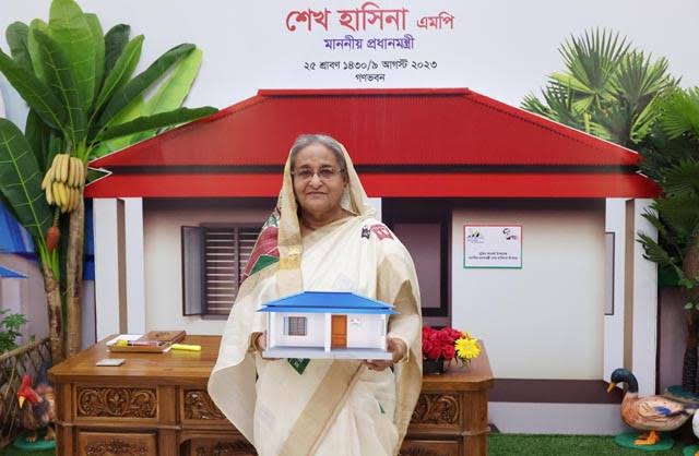 'Sheikh Hasina’s Ashrayan Project a unique one in the world'