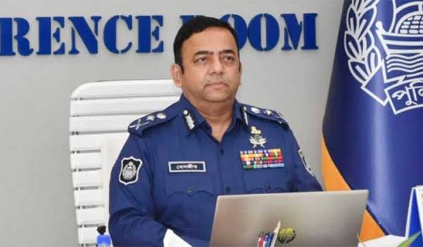 IGP directs his deputies to monitor social media