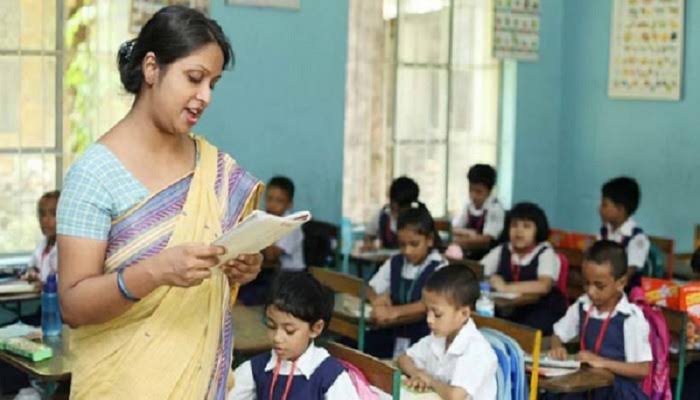 Bill to provide free education to minor child of dead primary school teachers placed in JS