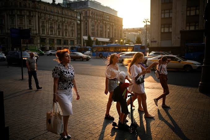 Russia doing better than expected despite sanctions: IMF