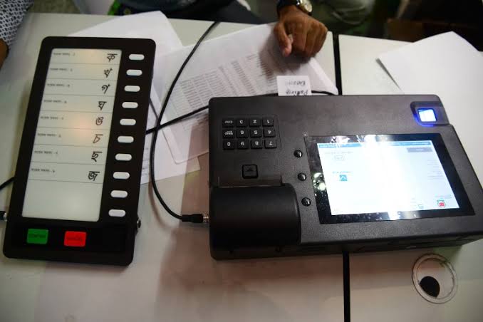 EC decides to use EVM in 150 seats in next national election