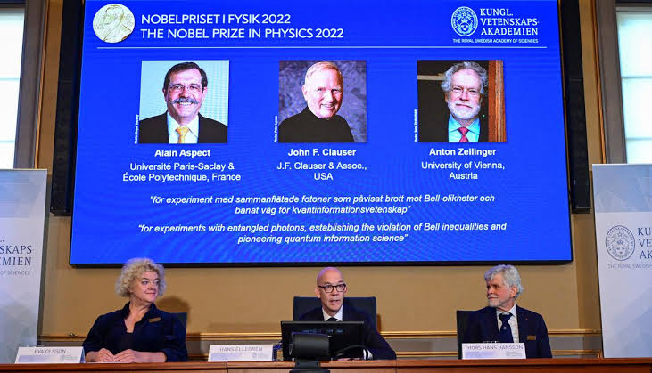 3 scientists share Nobel Prize in Physics