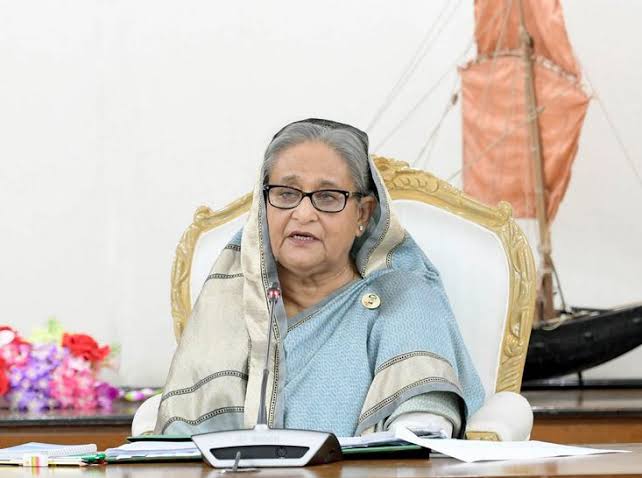 PM to sit with secretaries on Sunday over economic crisis