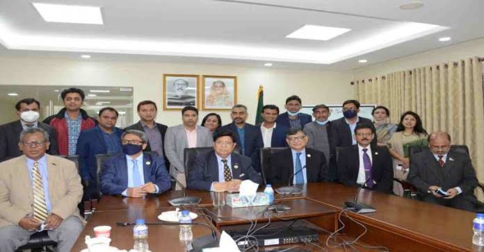 FM seeks support from media to promote public diplomacy