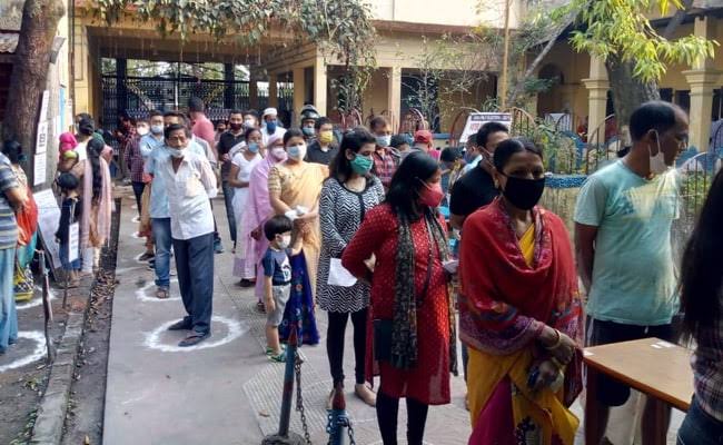 Polling begins for 30 seats in first phase of West Bengal elections