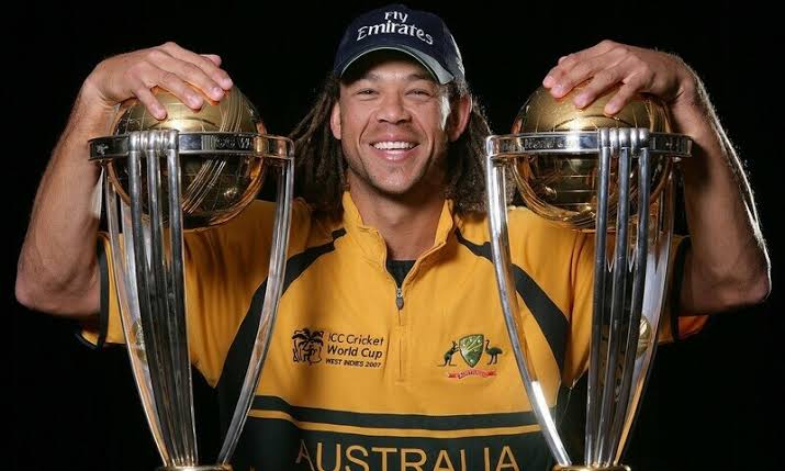 Flamboyant Australia cricketer Andrew Symonds dies in car crash