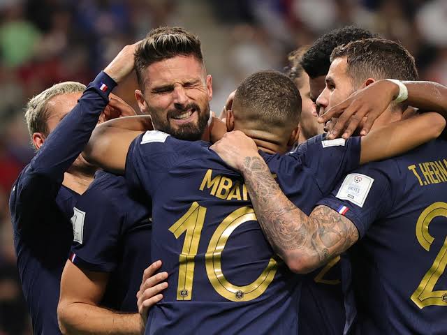 France 4-1 Australia - holders cruise to opening Group D win