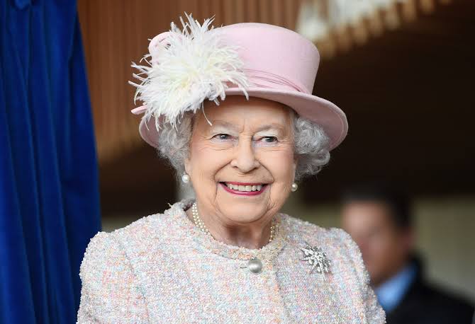 Global leaders mourn the death of ‘dignified, strong’ Queen Elizabeth II