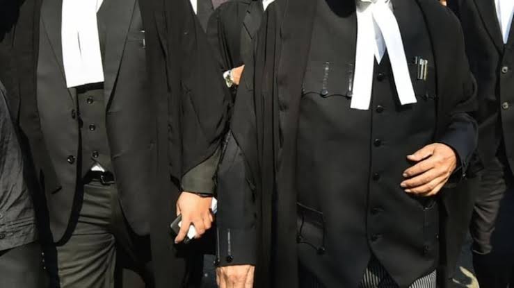 Judges, lawyers need not to wear black gowns amid Covid situation: CJ