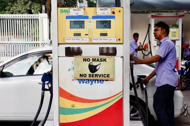 Govt cuts prices of diesel, kerosene by Tk 2.25 per litre