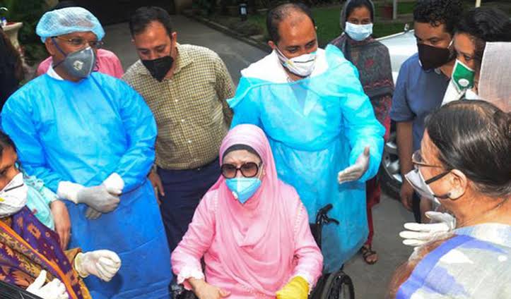 Khaleda Zia’s condition improves slightly: Doctor