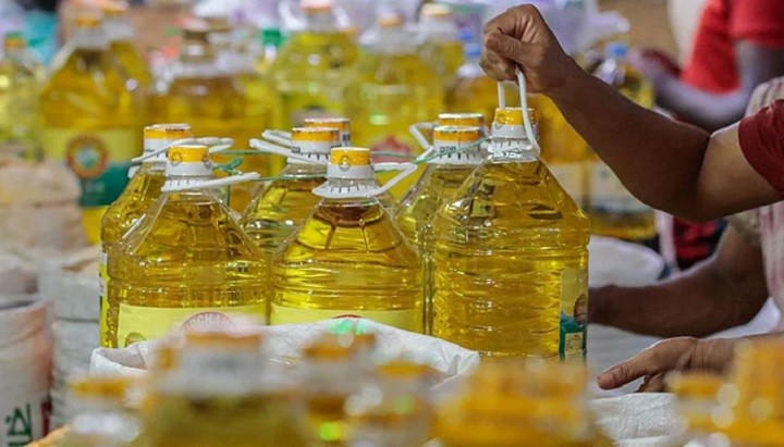 51,956 litres of soybean oil seized in 3 districts