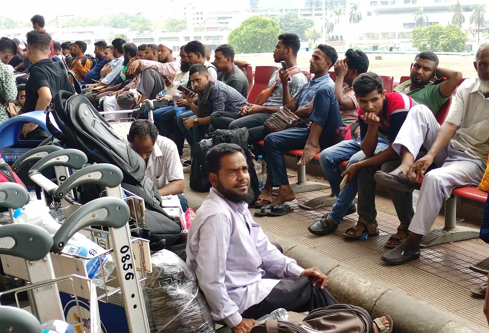 Recruiting agencies responsible for suffering to Malaysia-bound workers to be punished