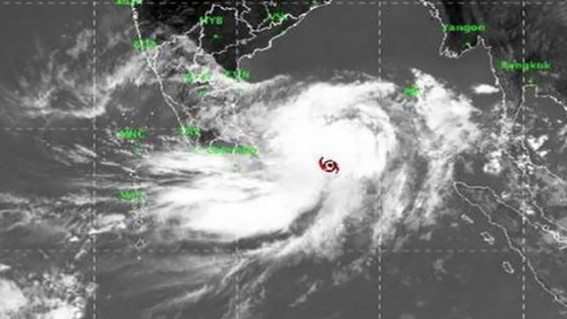 Cyclone ‘Fani’: Danger signal No 7 for Mongla, Payra ports