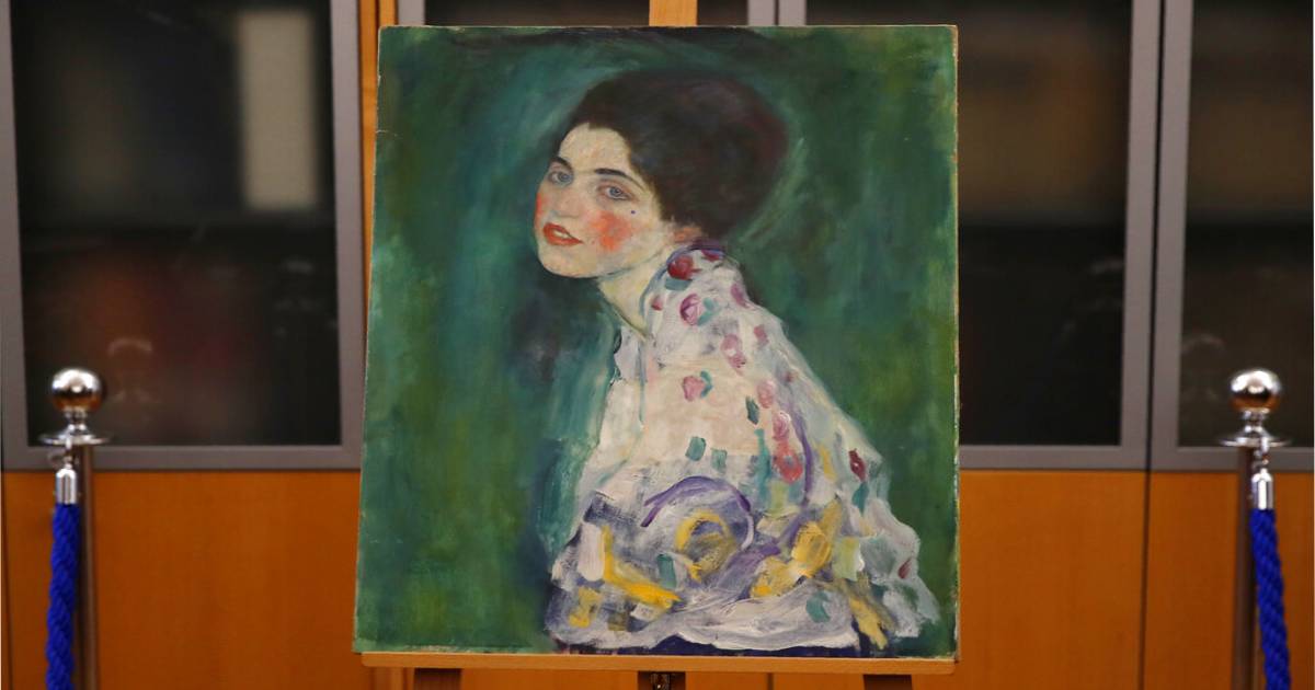 Portrait found in gallery's walls verified as missing Klimt