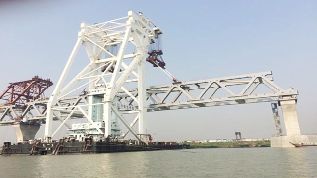 1,800 meters of Padma Bridge now visible