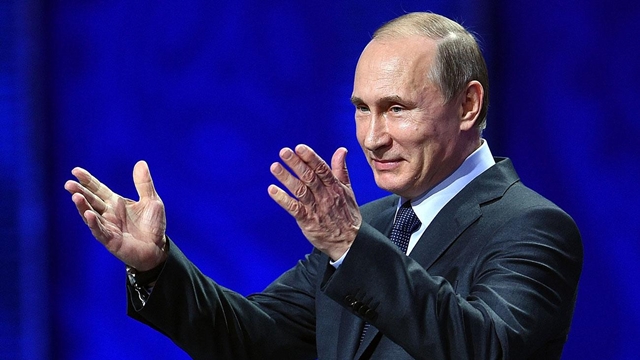 Vladimir Putin welcomes teams and supporters to World Cup