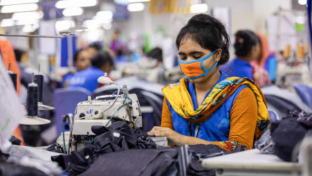 APAC region's largest wage fall recorded in Bangladesh