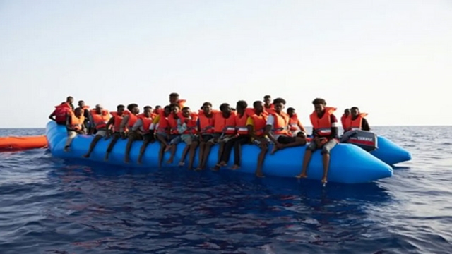 Spain rescues 141 migrants at sea in one day