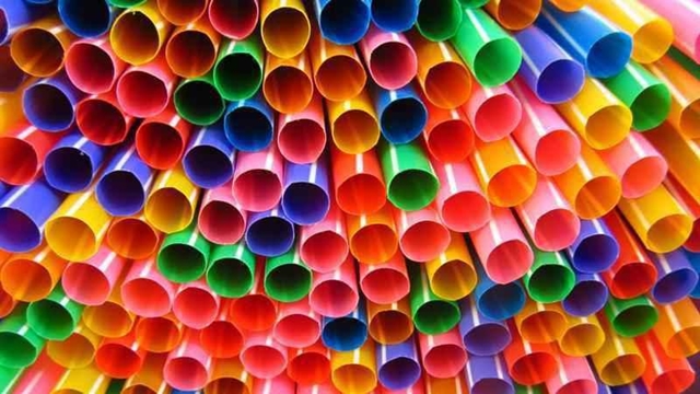 California to limit use of plastic straws in restaurants