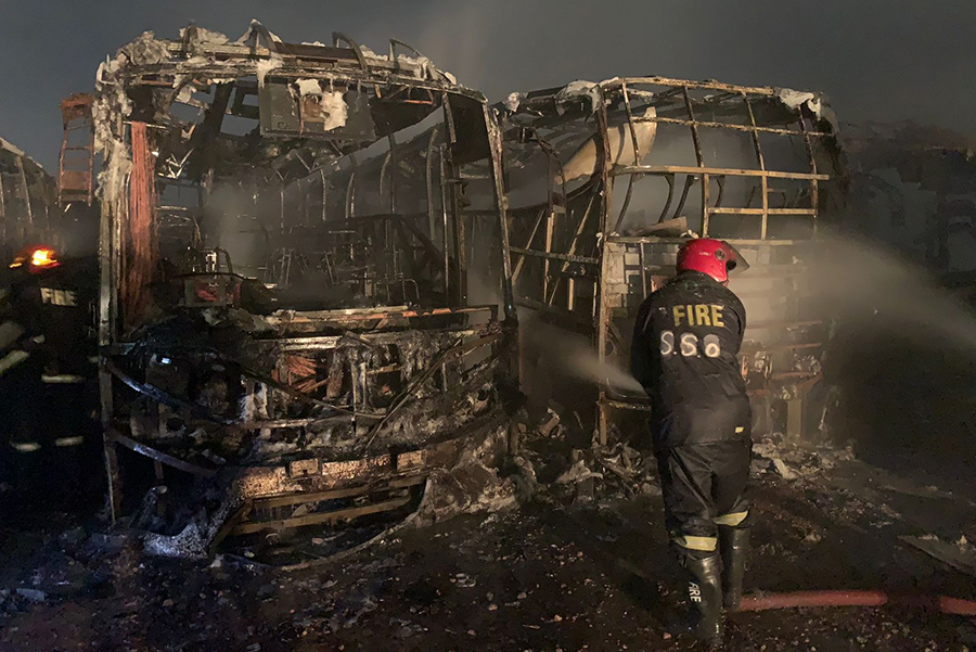 14 parked buses burnt in Demra