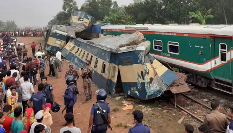 Fog, emergency brake failure caused the collision: Turna Nishita guard
