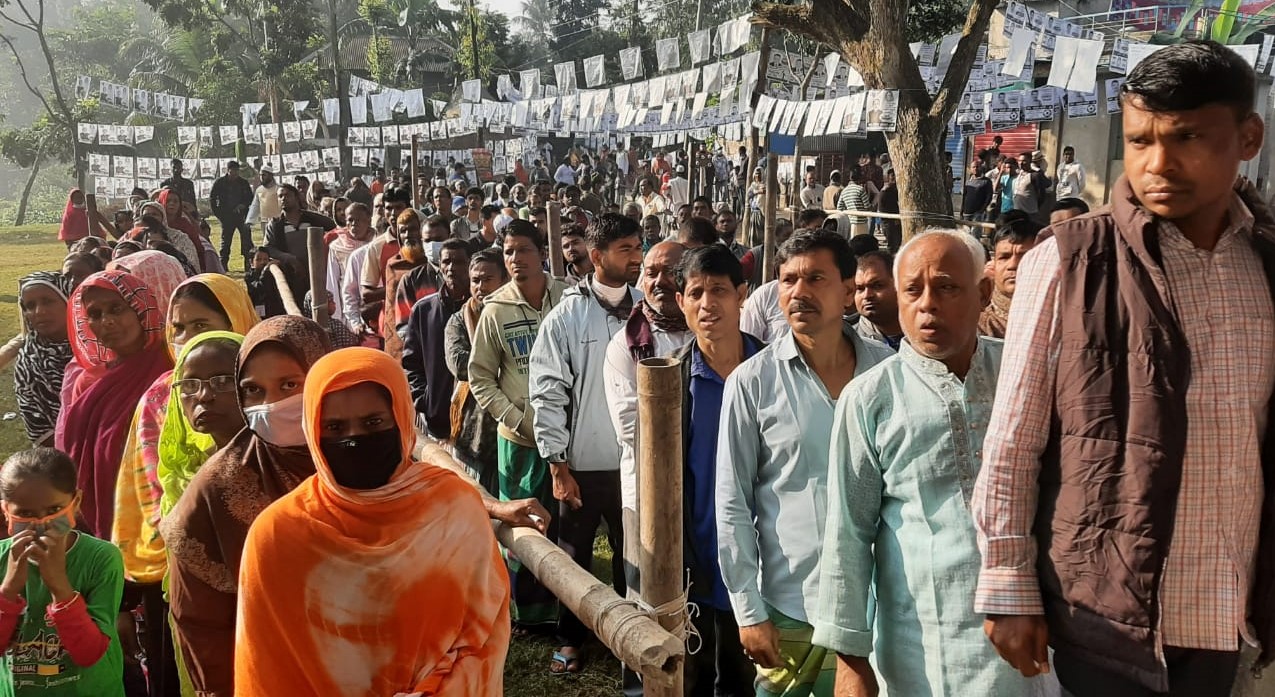 Voting underway in 1,000 union parishads